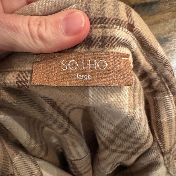 SO-HO Long Shacket Plaid Size Large excellent condition - Picture 5 of 5